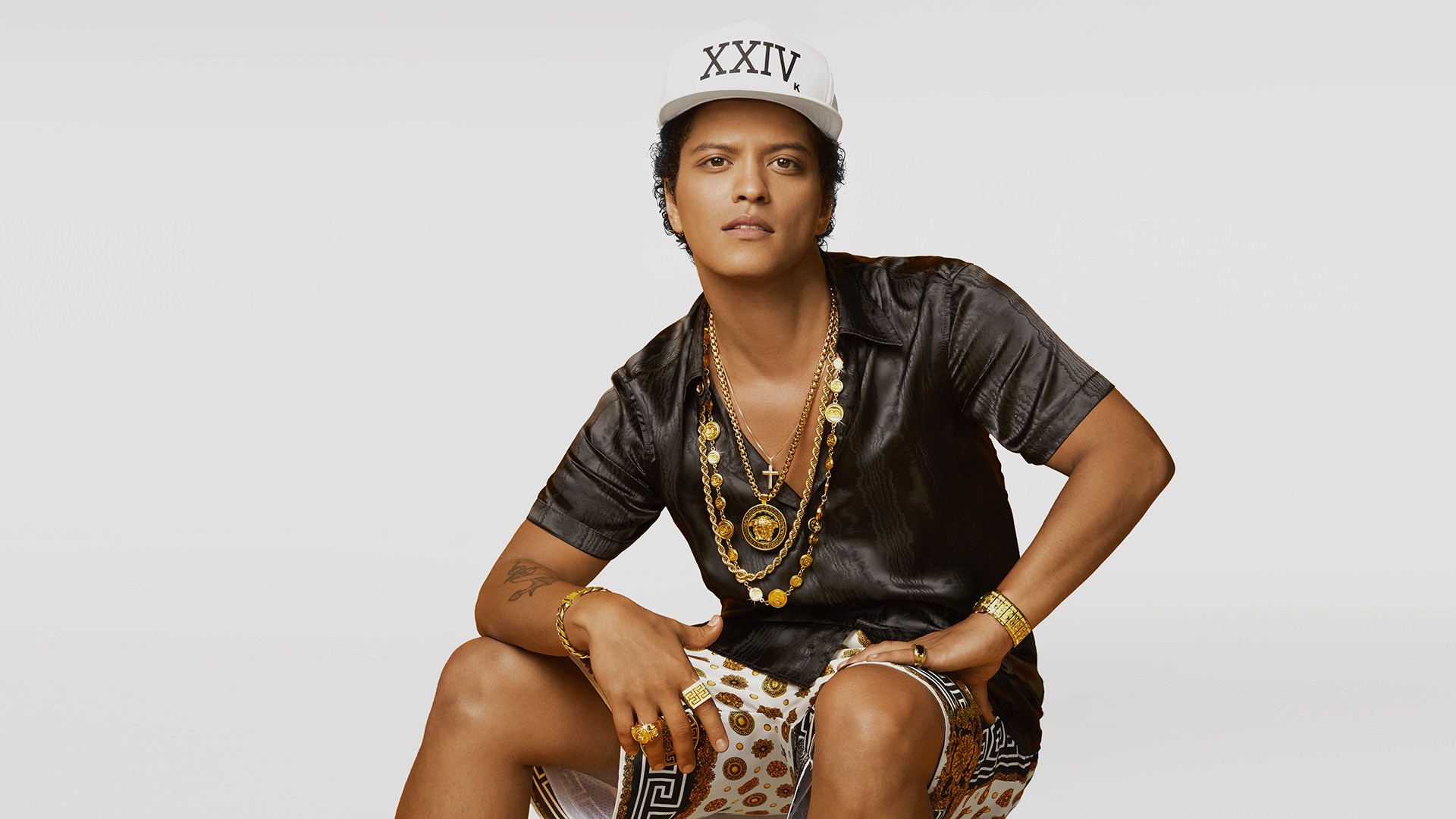 BRUNO MARS